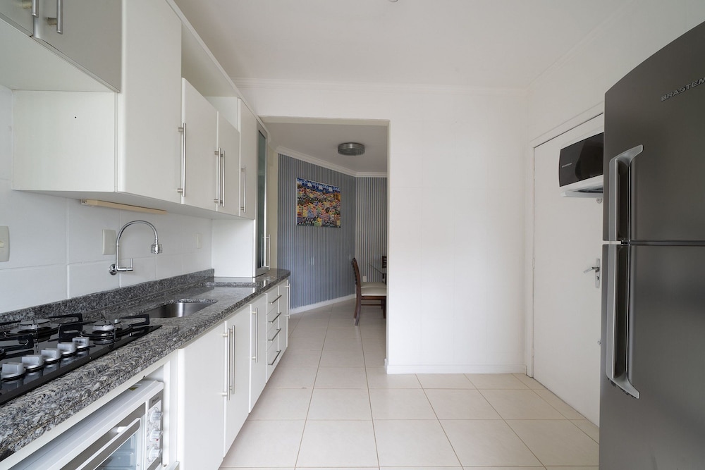 3BR apt sea View on Bombas Beach Vdn303