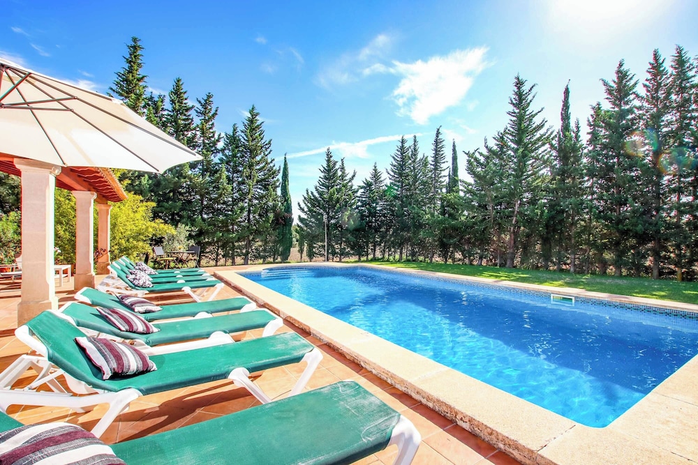 Villa Punta Colet