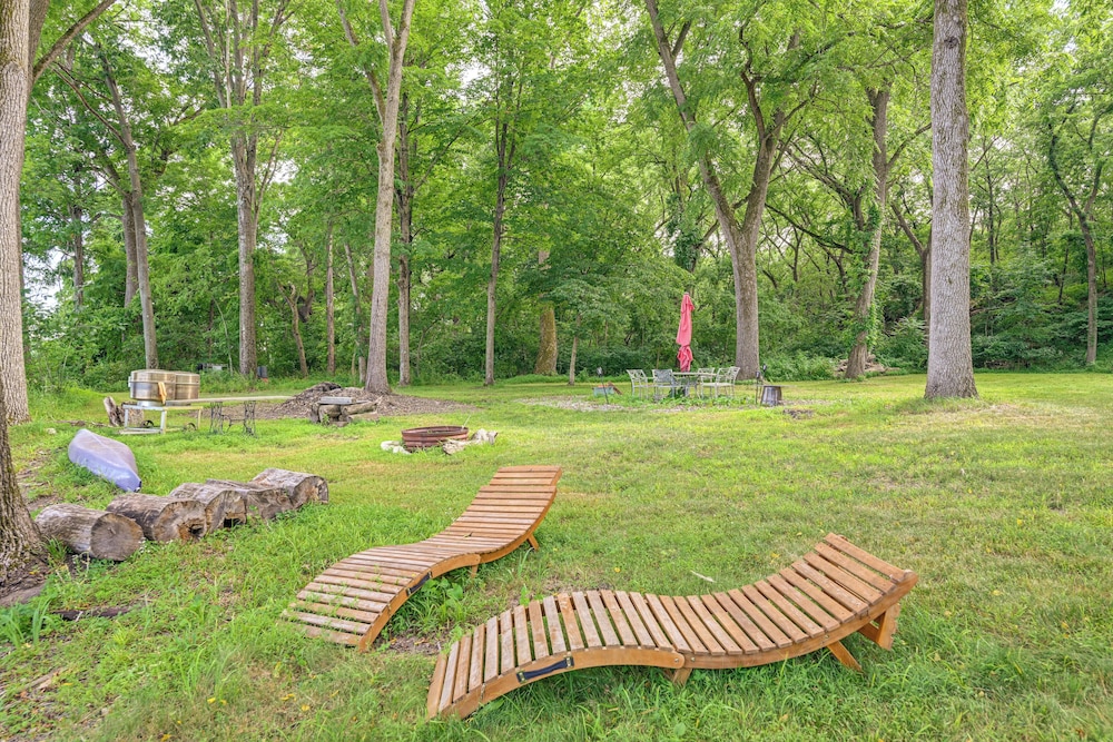 Riverfront Hudson Valley Gem w/ Beach Access!