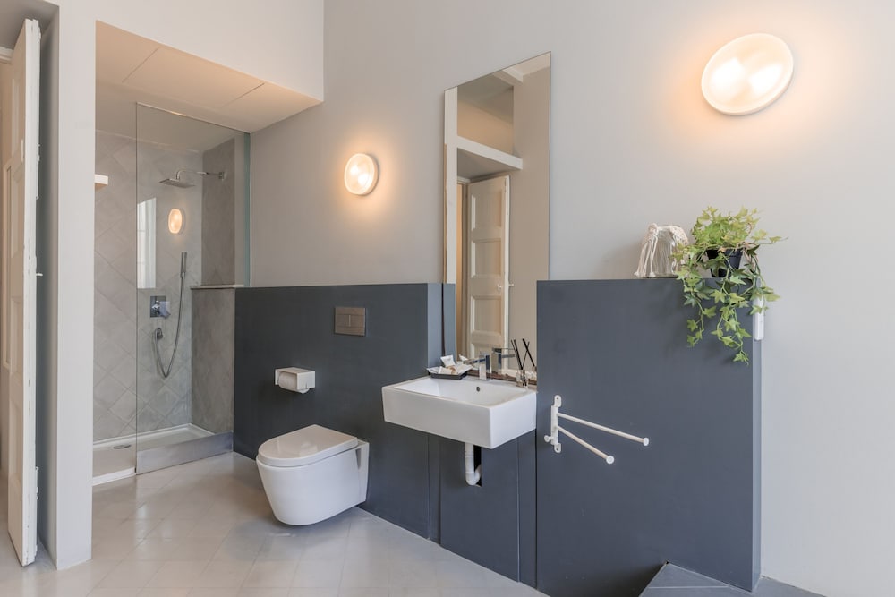 Charming Spacious 3BR Apartment