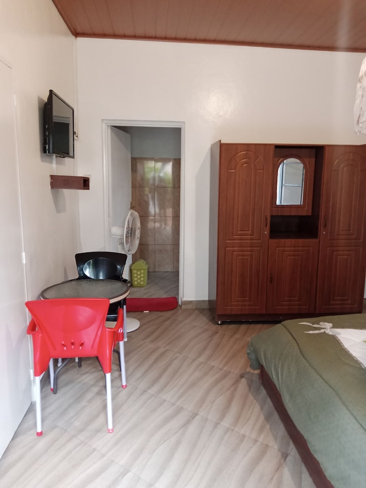 CAMEO RESIDENCE