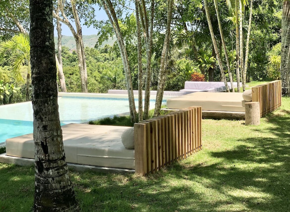 Hotel Oya New Earth - Image 1