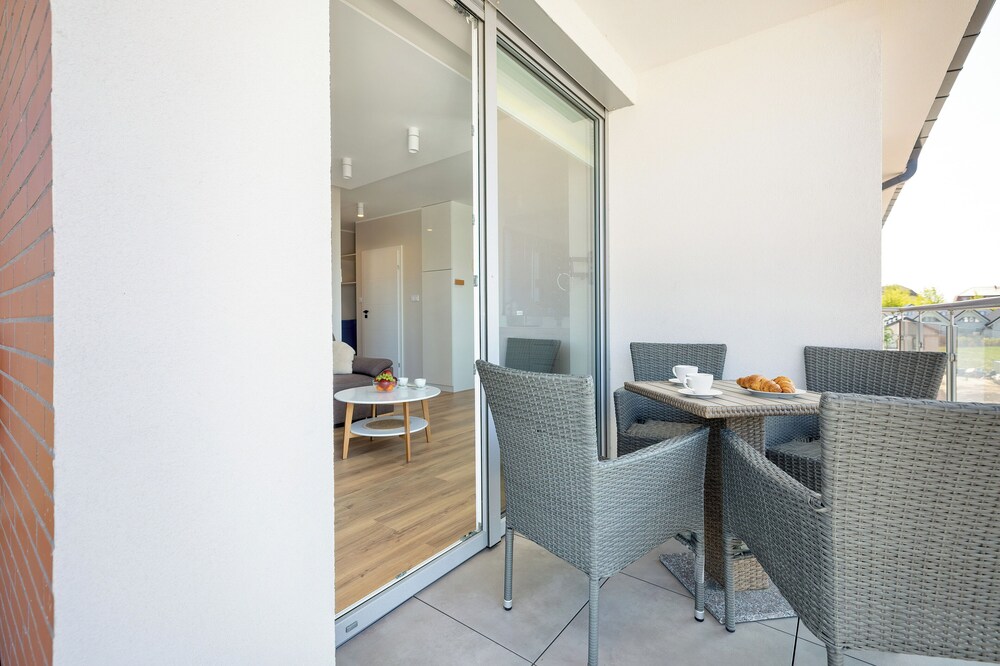 Morska Apartment With Spa by Renters