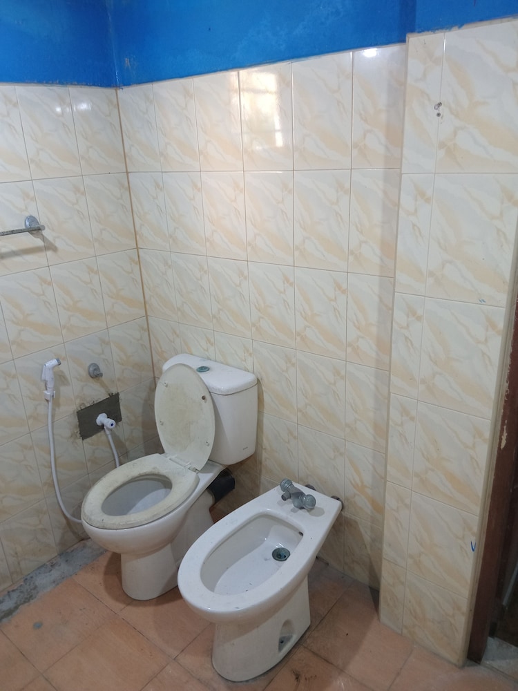 Amaya Hostel and Restaurant