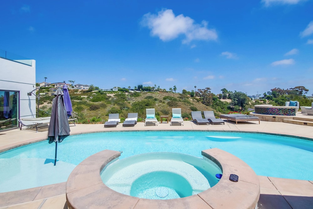 La Jolla Oasis