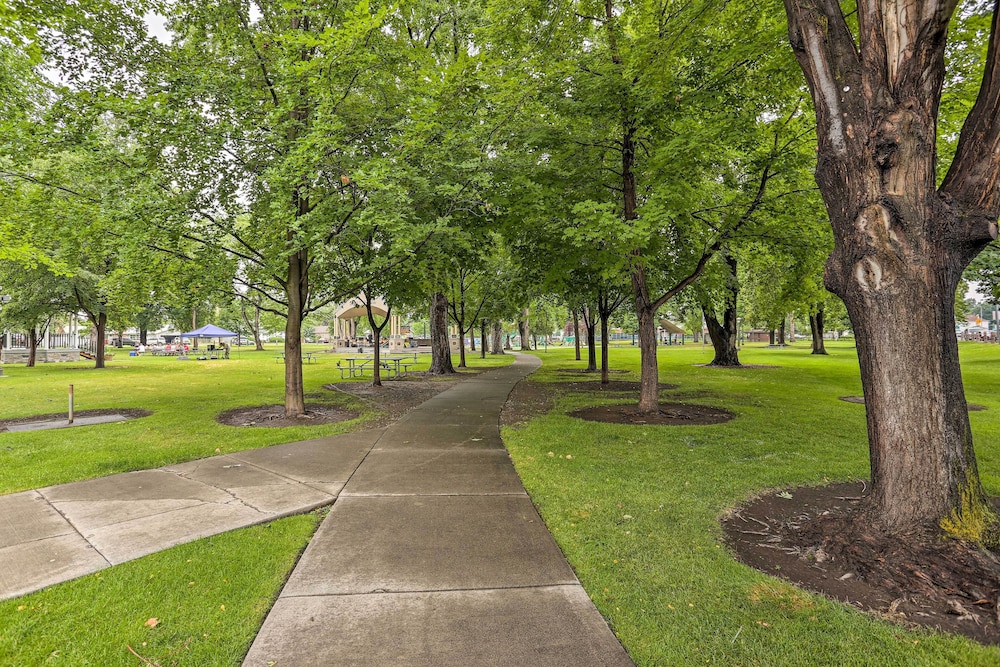 Baker City Vacations - Pet-friendly Baker City Escape w/ Private Yard! - Property Image 1