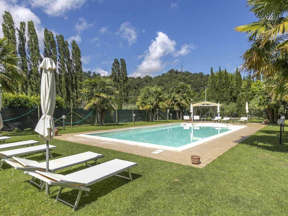Holiday Home Tuscany With Pool Access photo 3