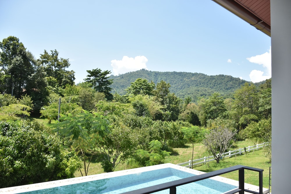 Monlada Khaoyai
