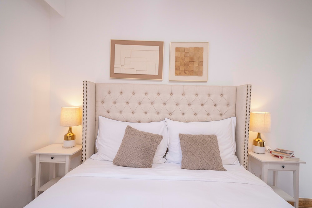 Tyms 3BR 2BA Apartment Yongxin Century