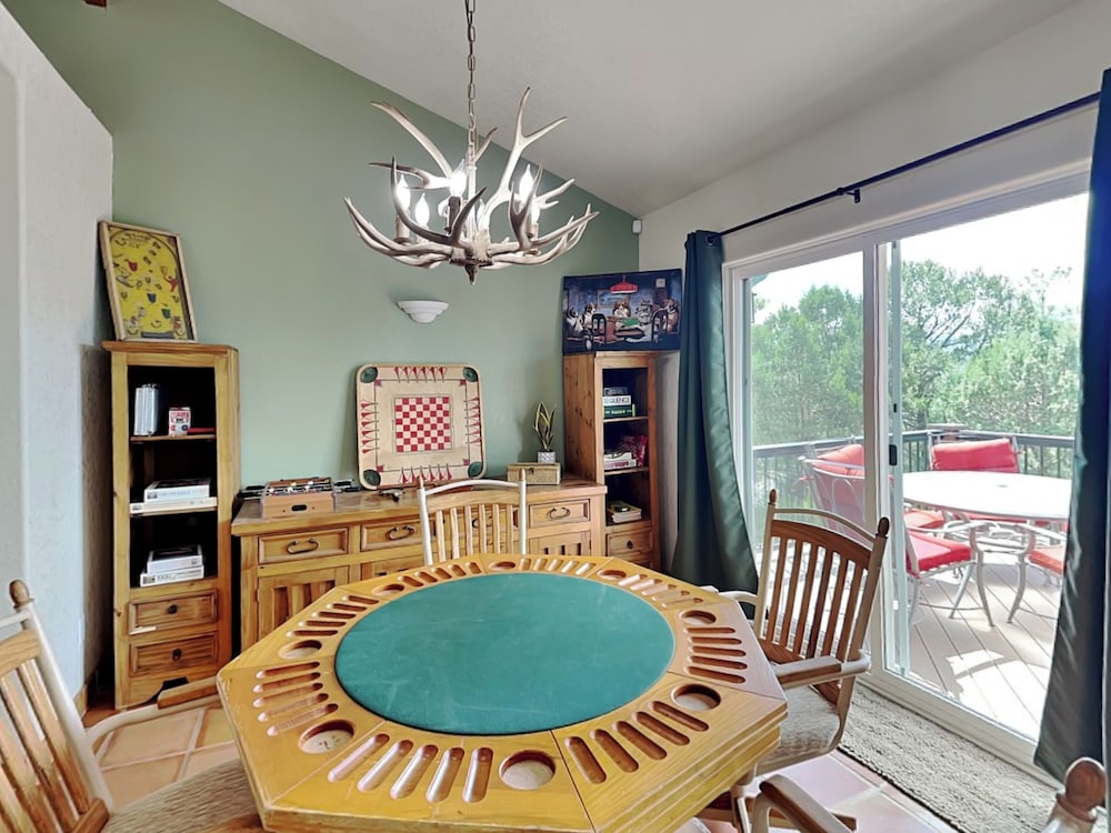 Eagle's Nest by Ruidoso Vacation Rentals