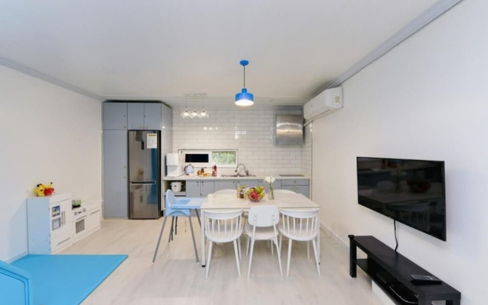 Gapyeong Shinbi Kids Pool Villa