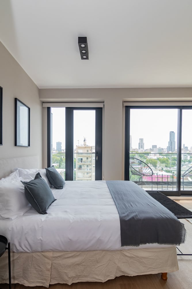 Milenia Soho by iPPA
