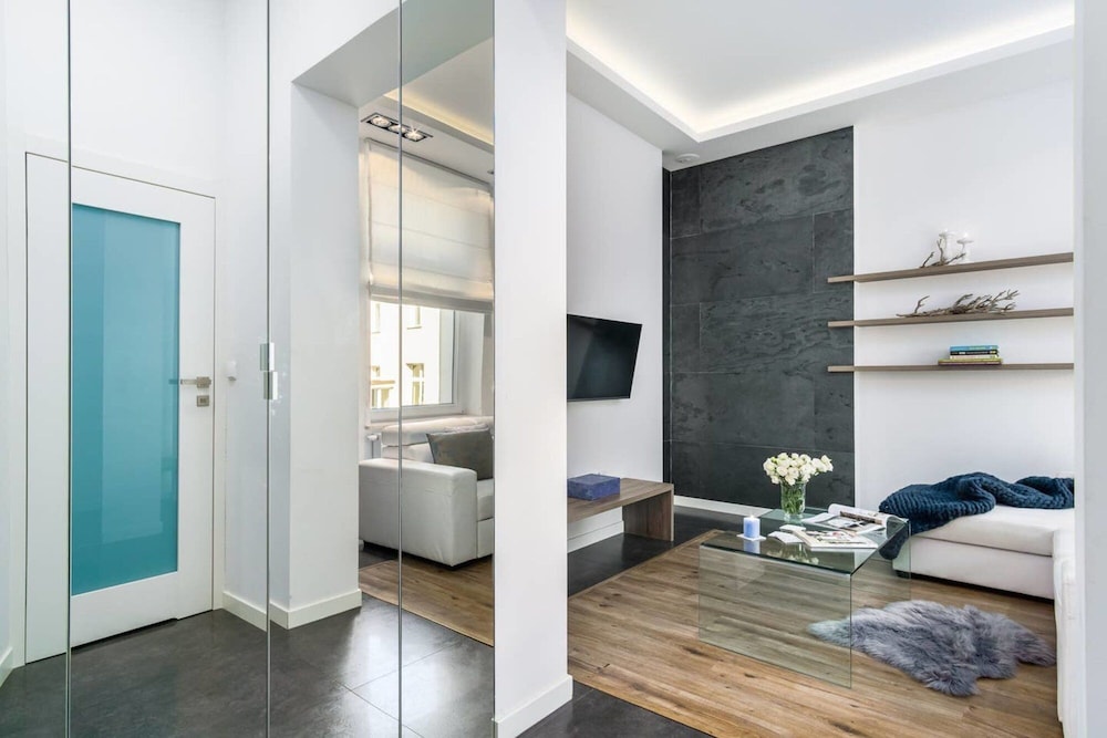 Elite Apartments Sopot 100 Meters to Monte Cassino view 3