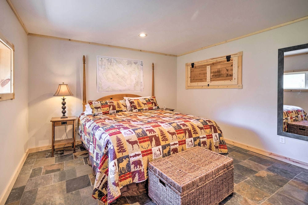 Rockaway Beach Hideaway w/ Hot Tub & Fireplace! view 5