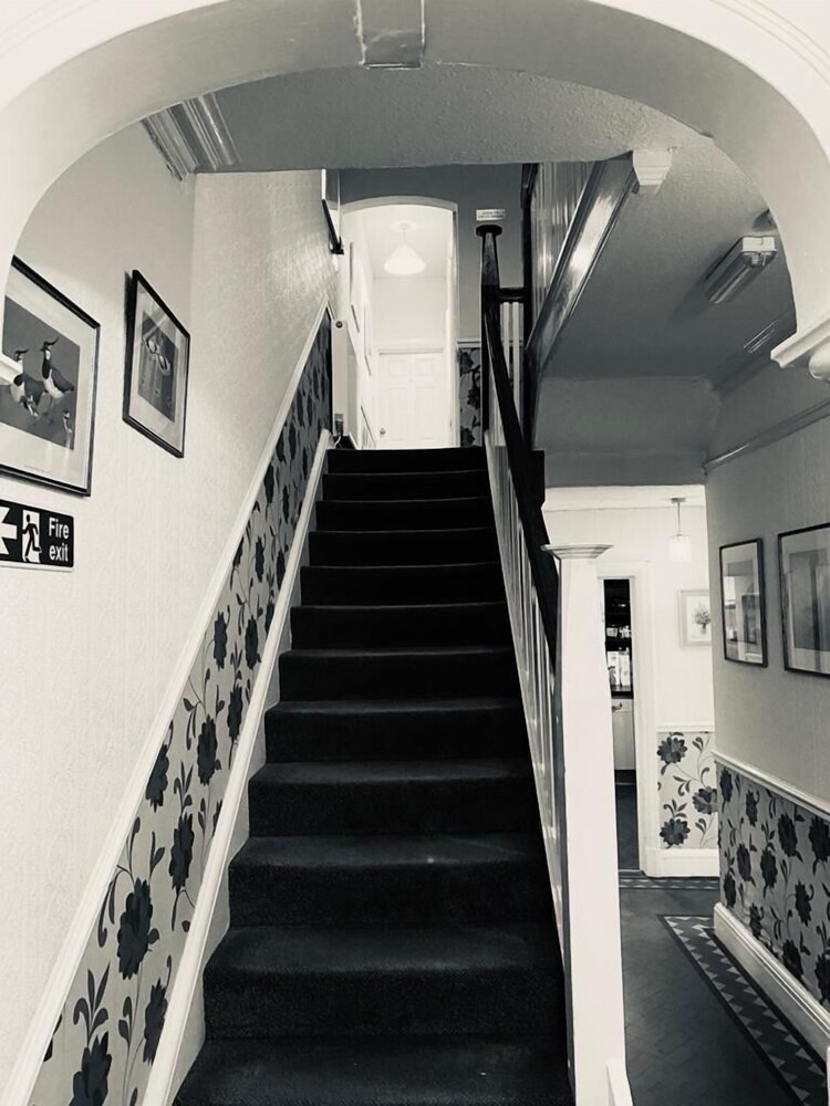 Sutton Guest House