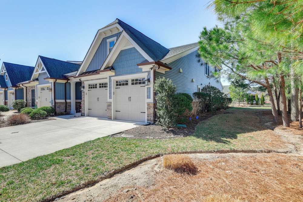 Swim, Hike & Chill: Spacious Ocean View Townhome!