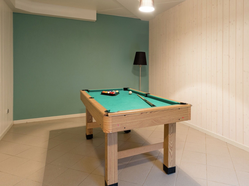 Luxury Holiday Home With Private Garden