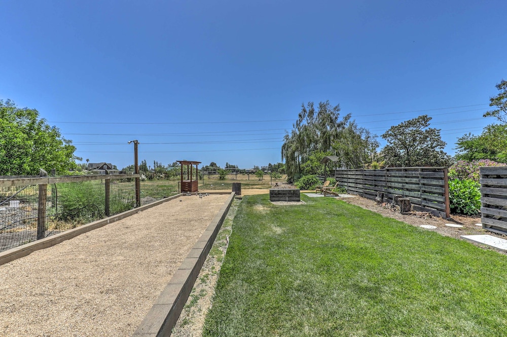 Stunning Wine Country Gem With Hot Tub Patio! - Property Image 6