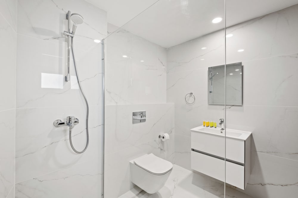 Maestro City Apartments