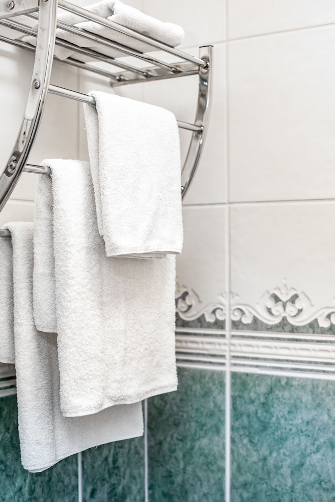 Trivelles Waterhall Country Hotel - Gatwick