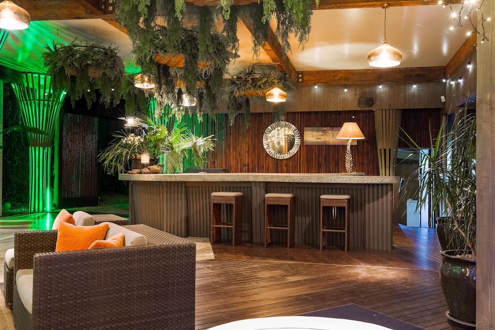 Te Toki Lodge view 4