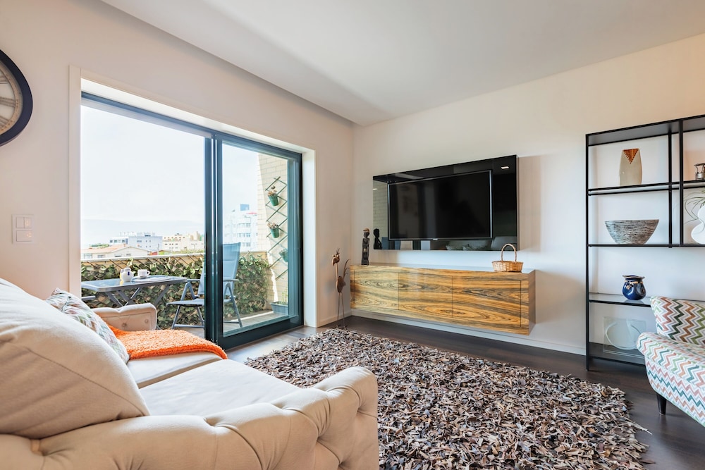 Ocean Views Oasis at S. Felix da Marinha