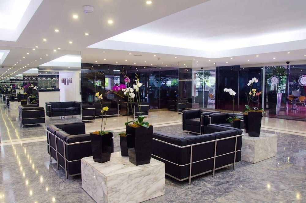 Hotel Paseo Las Mercedes