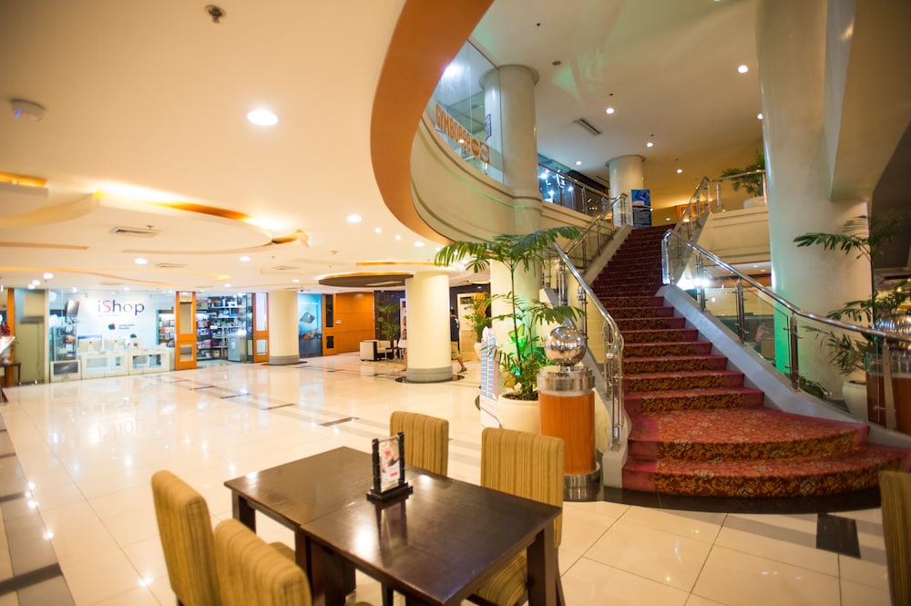 Cebu Vacations - Cebu Parklane International Hotel - Property Image 39