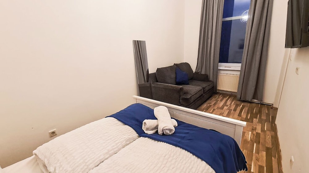 Modern 3BR Apartment Near Stadthalle