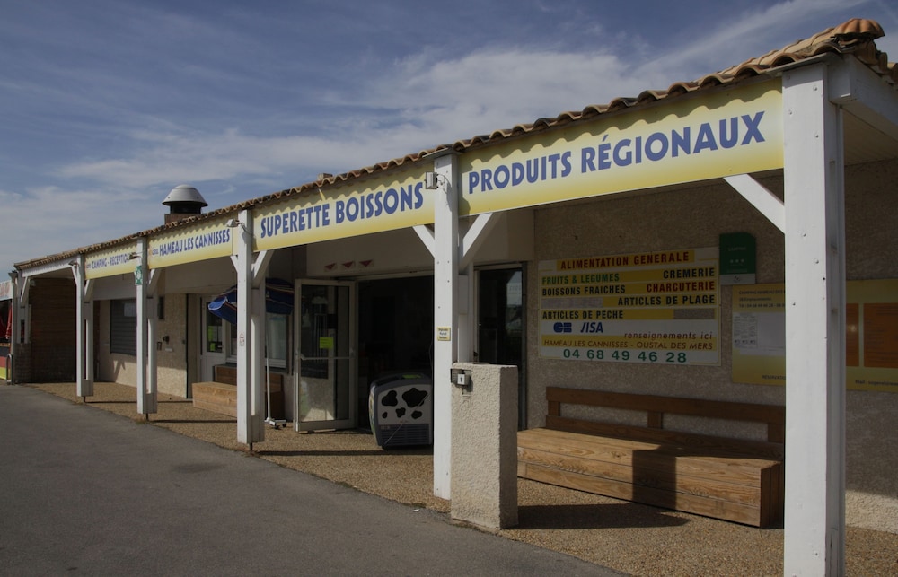 Camping Hameau Des Cannisses