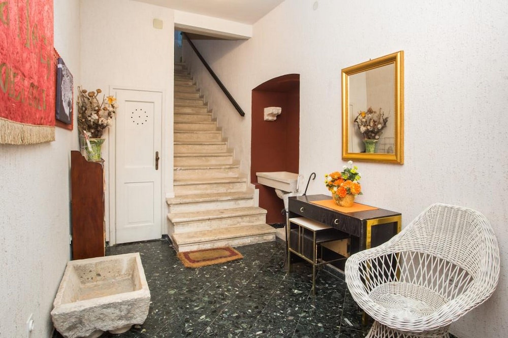 Rooms Lovrijenac