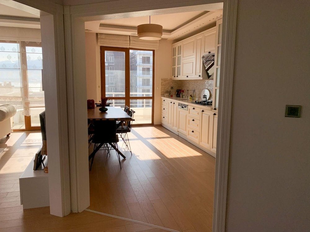Gorgeous Flat With Sea View in Rize view 3