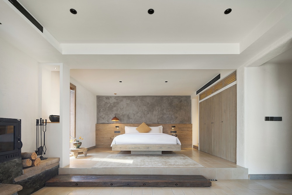 Nordsee Manor by Arcadia Collection