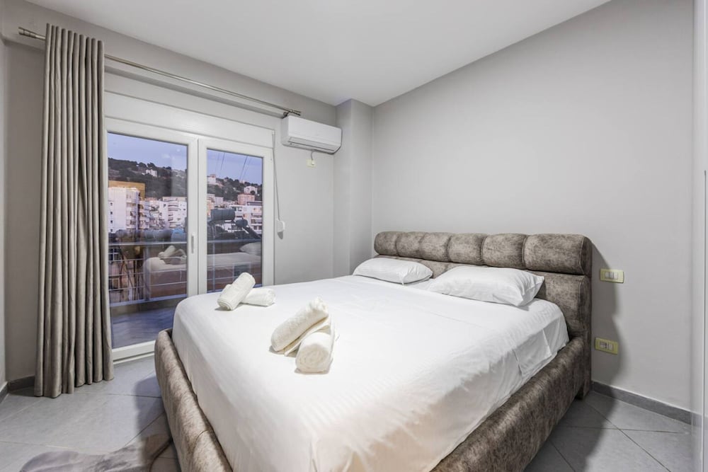 Seaview Apartment in the Heart of Saranda