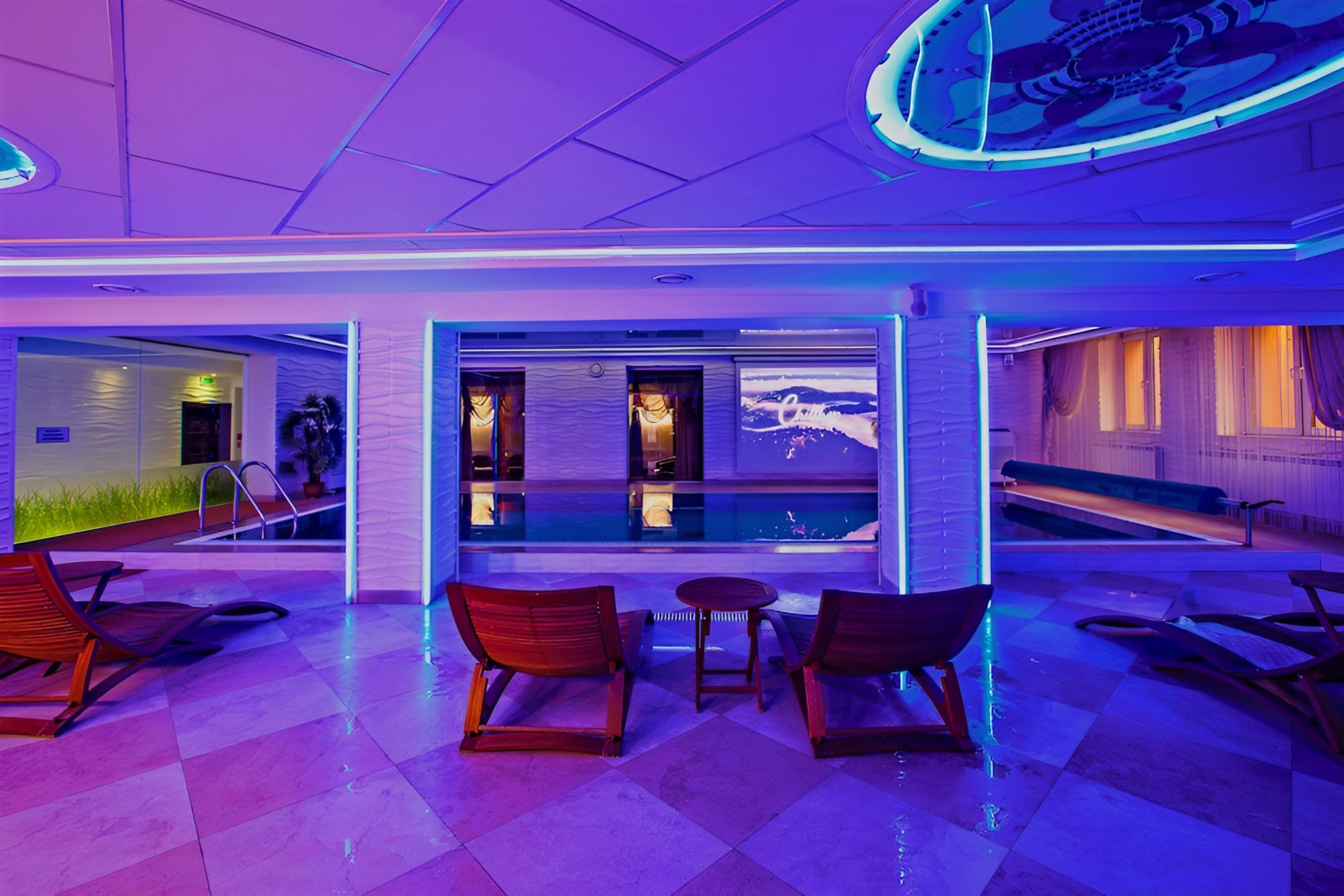 Metropol Hotel