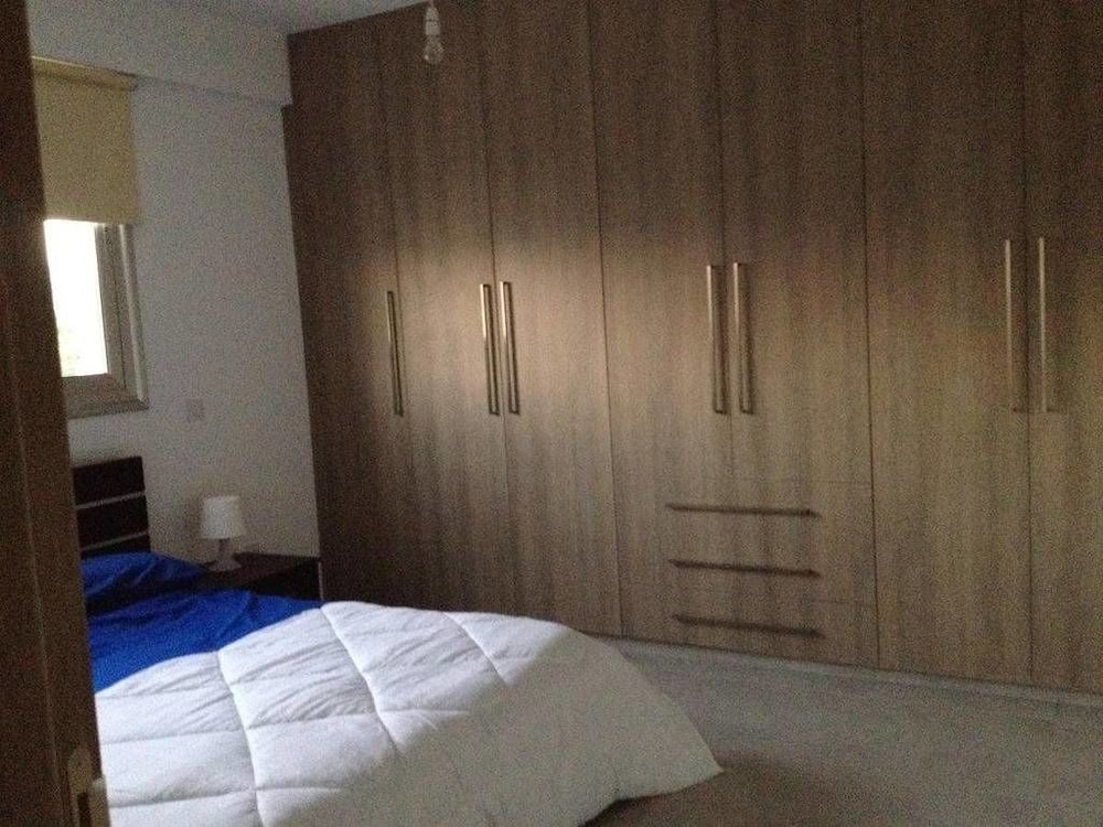 Niro Apartments