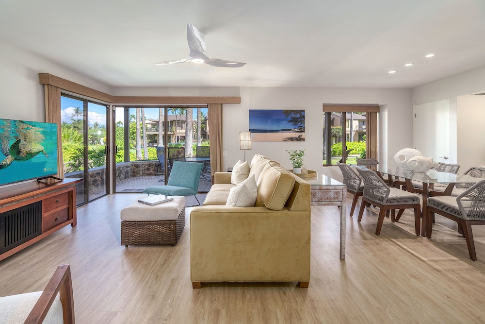 Luxurious Oceanfront Condo at Wailea Elua Village - Unit 1201, Central AC, Wi-fi