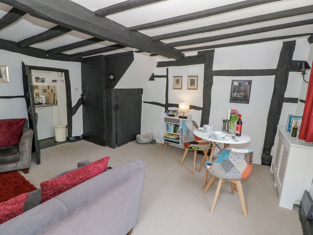 Bluebell Cottage view 5