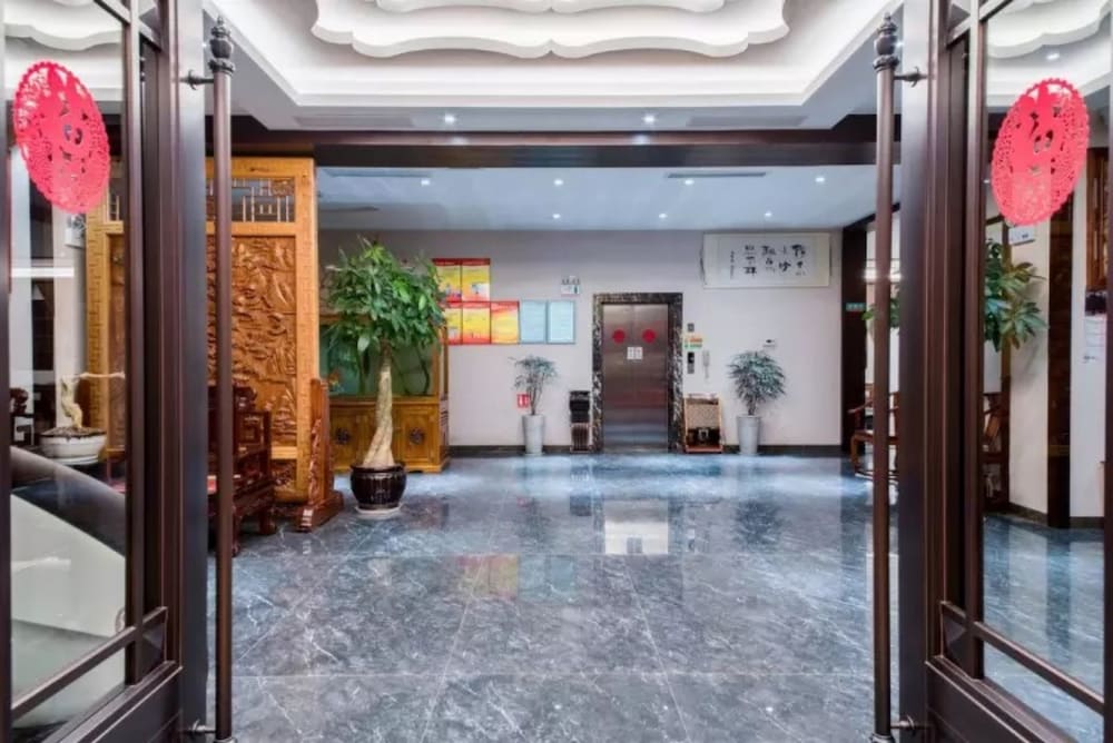 Vyluk Hotel Jianshui Gucheng view 2