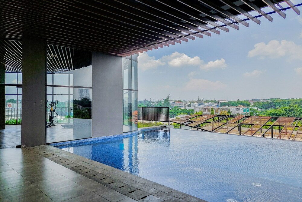 Modern Neutral 2Br At The Ayoma Apartment