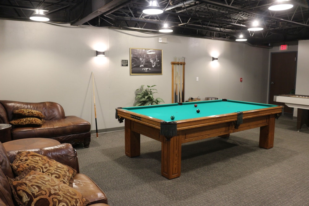 The Lodge at Woodstone Country Club