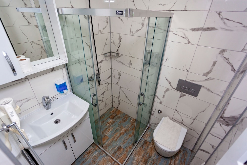 London Otel - Image 36