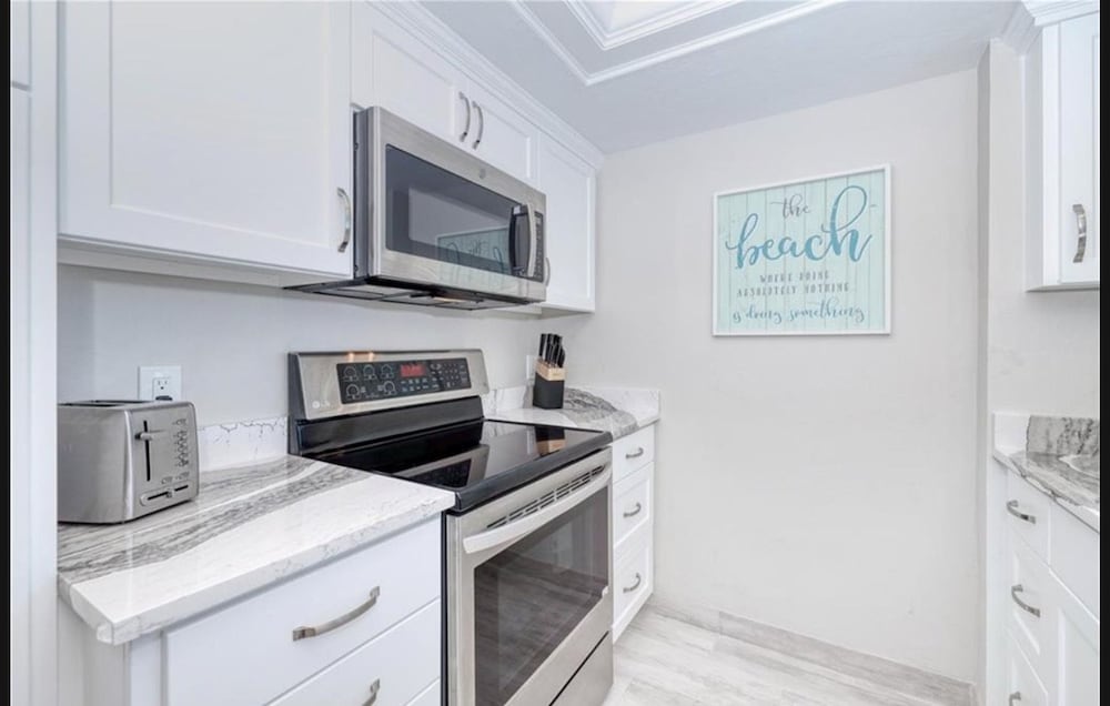 Caper Beach Club Penthouse 2