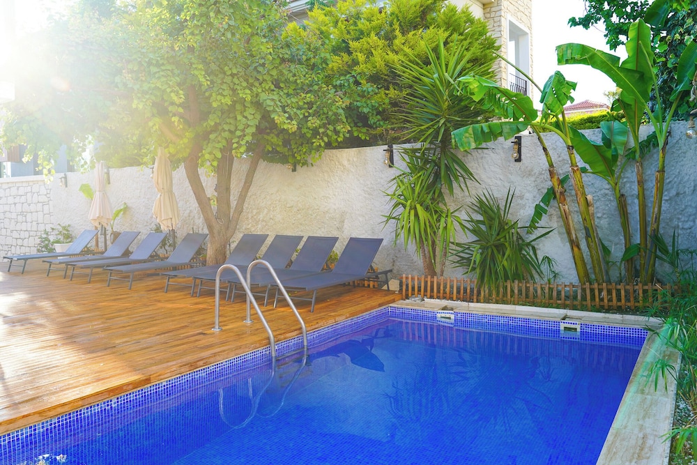 Kekik Alaçatı Otel