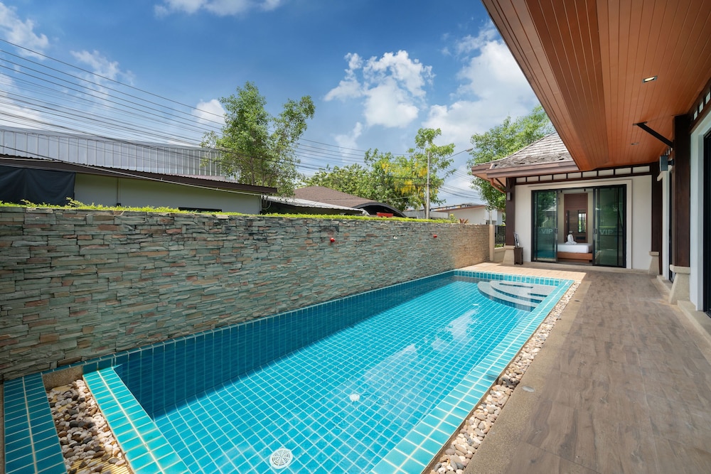 Private Stay at Rawai VIP Villas 3E01