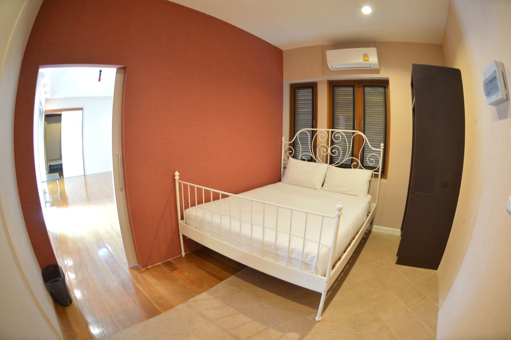 Pratamnak villa