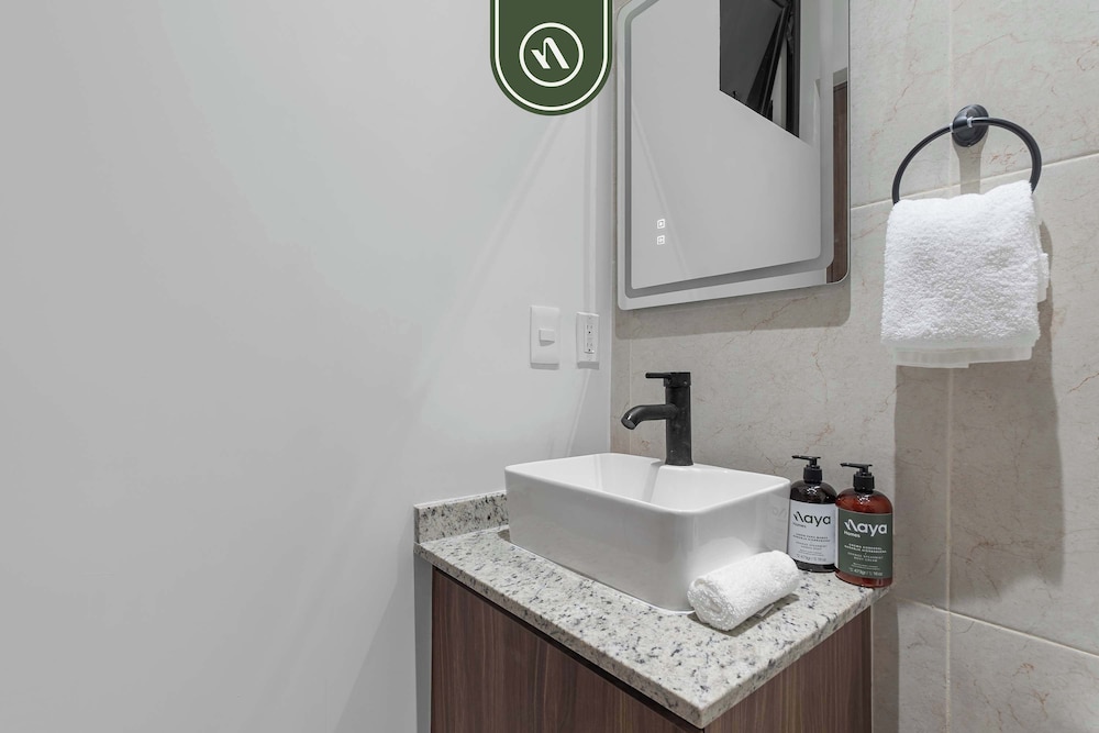 Brand New 1 BR Condo Right Next to the Malecon