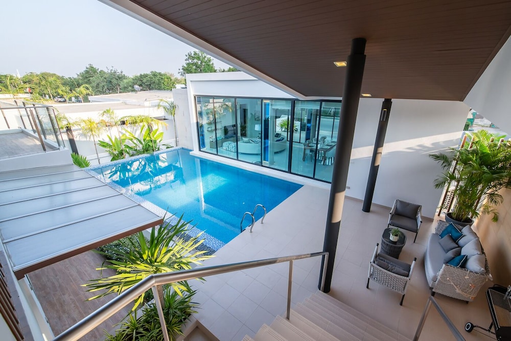 Photo 61
