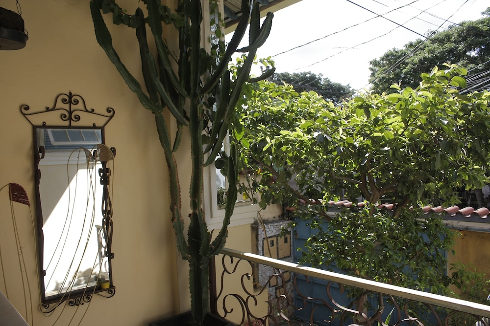 Castel Inn Hostel