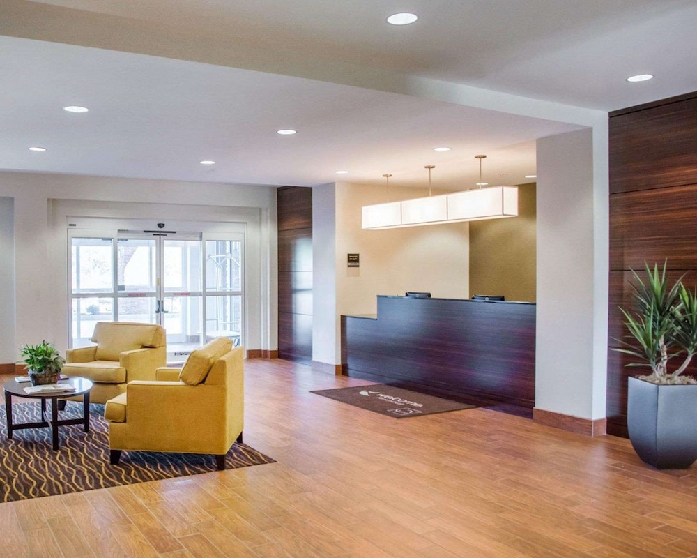 Sleep Inn & Suites Parkersburg - Mineral Wells
